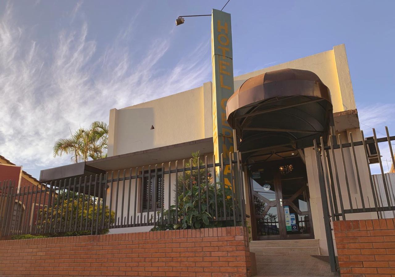 Hotel Germano Encarnacion Bagian luar foto